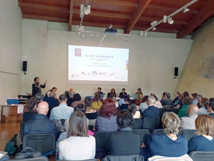 Il Serd dell'Asl CN2 partecipa a "Safe & Drive" Il Serd dell'Asl CN2 partecipa a "Safe & Drive"