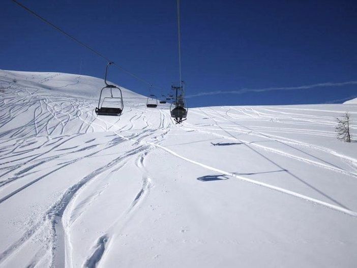 Dalla Regione oltre 4 milioni di euro per il sistema neve: contributi per 16 stazioni del Cuneese Dalla Regione oltre 4 milioni di euro per il sistema neve: contributi per 16 stazioni del Cuneese