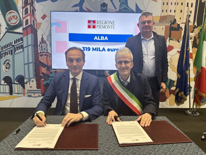 Il governatore Cirio e l'assessore comunale Massimo Reggio