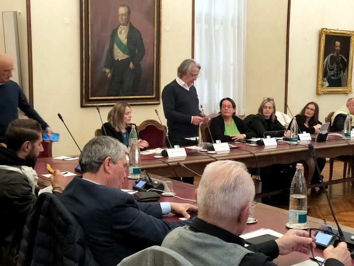 Vincenzo Pellegrino in Consiglio comunale a Cuneo Vincenzo Pellegrino in Consiglio comunale a Cuneo