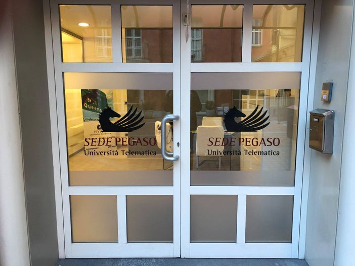 La nuova sede albese di Pegaso: al civico 5 della centralissima piazza Michele Ferrero La nuova sede albese di Pegaso: al civico 5 della centralissima piazza Michele Ferrero