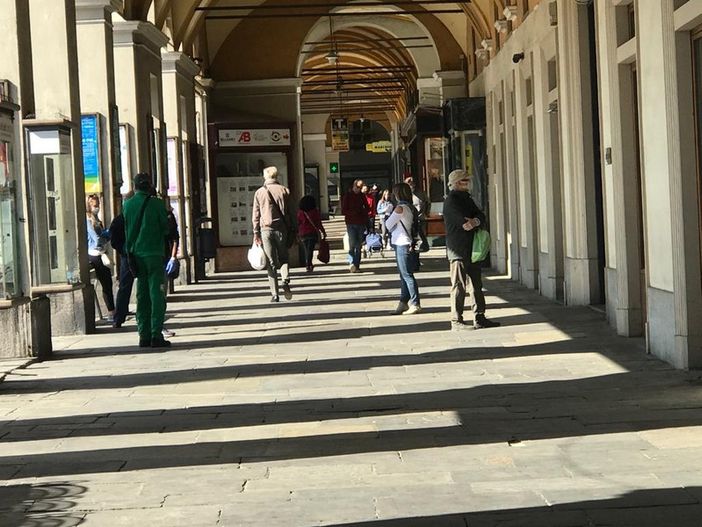 Oggi si decide la conferma della zona gialla in Piemonte, Cirio: "Siamo ancora sotto l'1, ma serve prudenza"