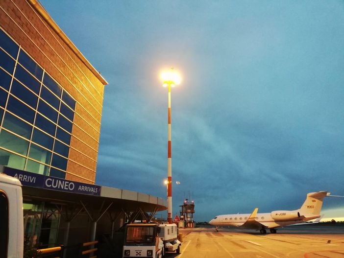 La Regione punta sugli aeroporti per aumentare il flusso turistico: in arrivo fondi anche alla struttura di Levaldigi