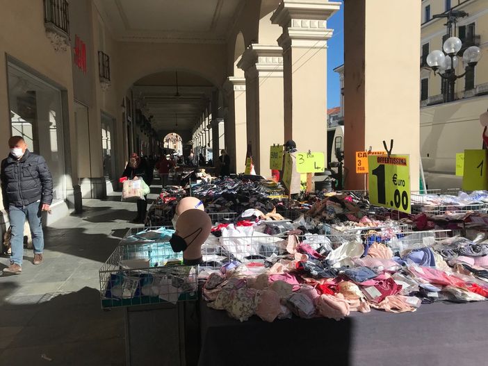 Meno gente al mercato, in tutta la Granda un crollo di affluenza del 30 per cento