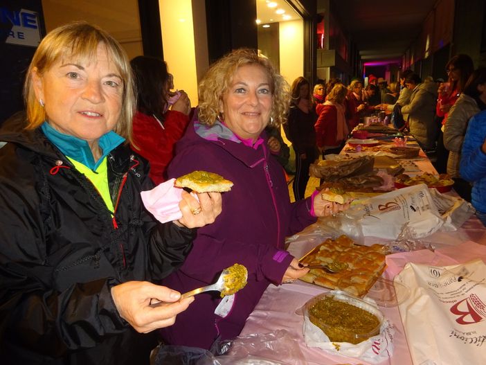 Bra, venerdì 9 novembre la terza edizione della “Passeggiata in Rosa”