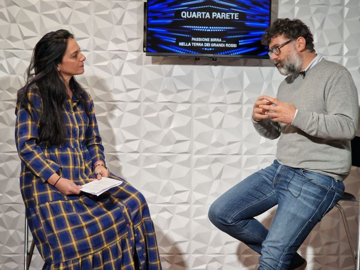 Passione per la birra... nella terra dei grandi rossi! Luca Giaccone ospite di Quarta Parete Passione per la birra... nella terra dei grandi rossi! Luca Giaccone ospite di Quarta Parete