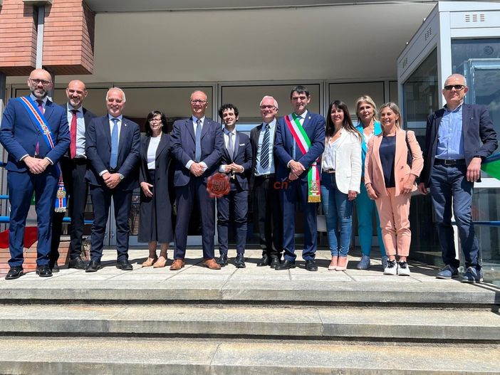 Il ministro Valditara al Vallauri di Fossano: "Questa è la scuola del futuro. Siate orgogliosi di voi e della vostra scelta" [FOTO]