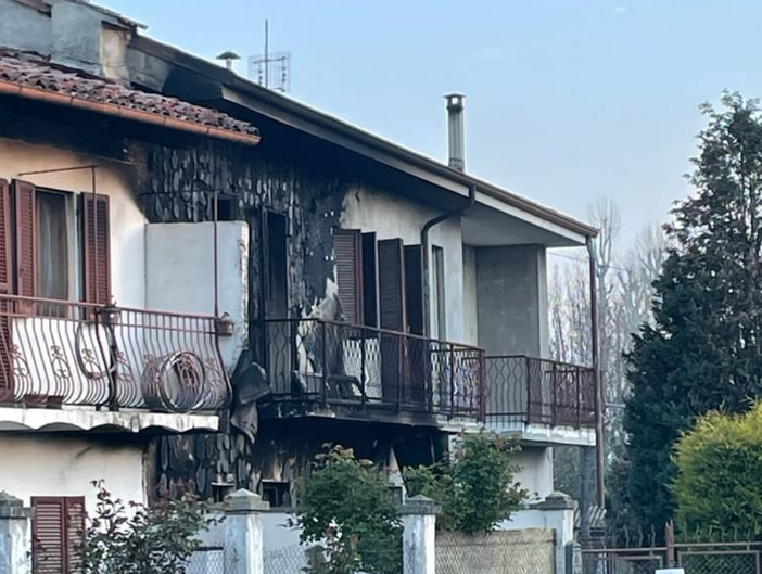 Incendio a Cardè: disposta l'autopsia sul cadavere, in corso i rilievi della Scientifica