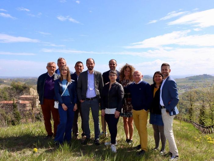La squadra di Grosso, unico candidato a Vezza d'Alba