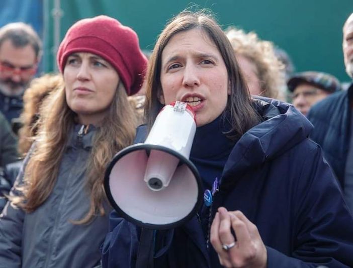 Elly Schleyn con accanto la cuneese Chiara Gribaudo Elly Schleyn con accanto la cuneese Chiara Gribaudo