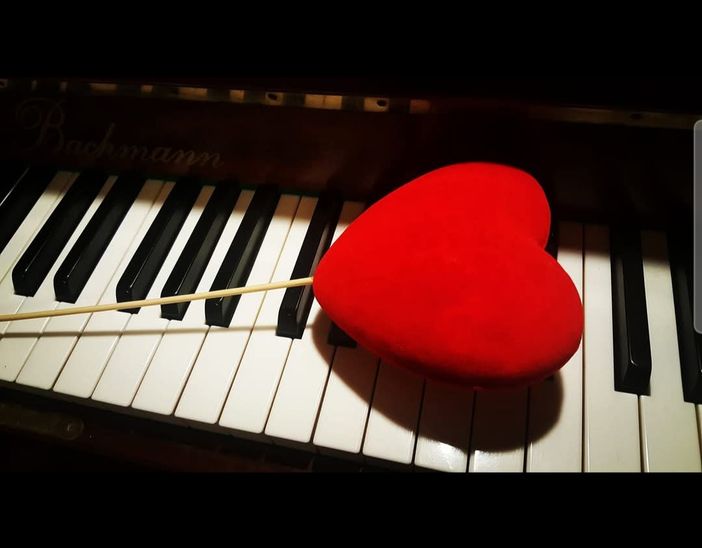 Il 6 luglio è la Giornata Mondiale del Bacio, l’apostrofo dell’amore