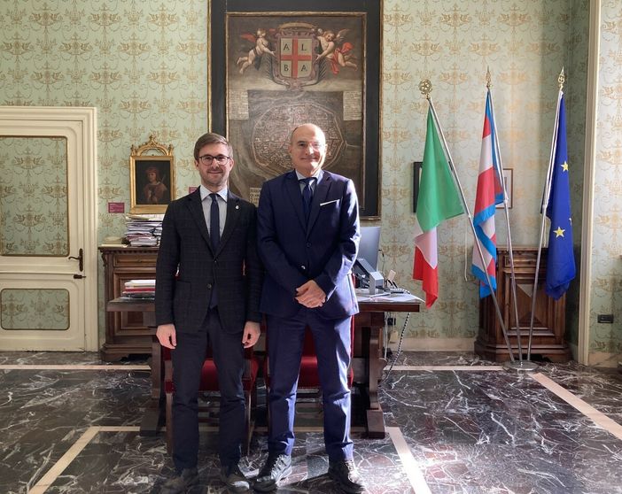 Alba: il sindaco ha salutato il questore Grassi, prossimo a trasferirsi a Parma