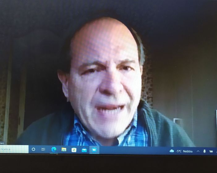 Un momento dell'intervento del professor Garelli