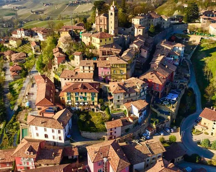 A Monforte d’Alba “Tra rete e realtà”: genitori e figli di fronte alla sfida digitale