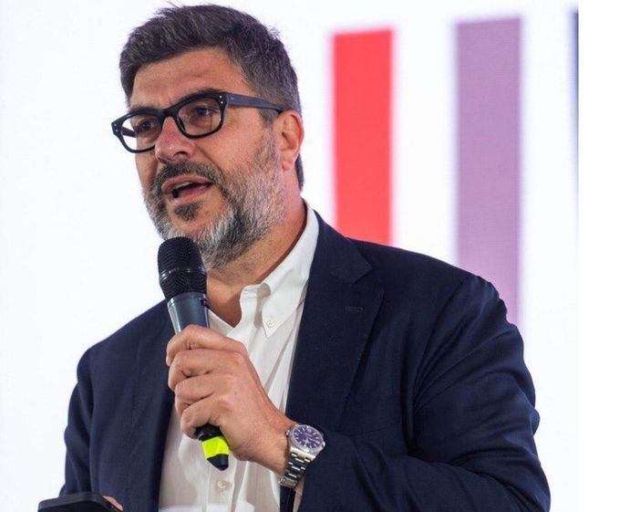 Mauro Calderoni (PD): "Investimenti e coordinamento, fondamentale rendere più efficiente la rete idrica" (VIDEO) Mauro Calderoni (PD): "Investimenti e coordinamento, fondamentale rendere più efficiente la rete idrica" (VIDEO)