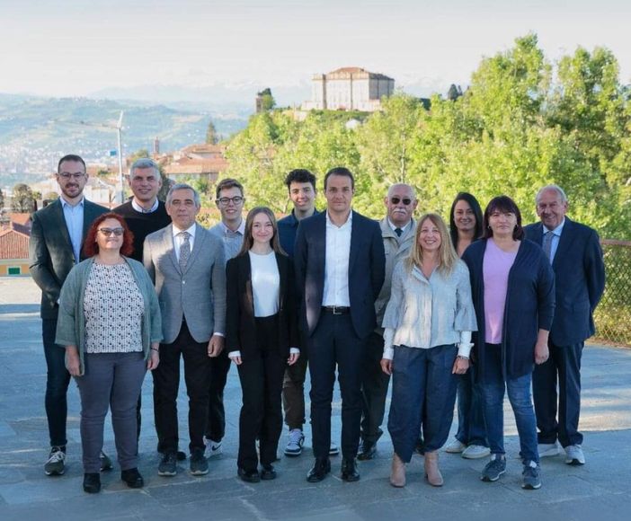 La squadra del candidato sindaco Simone Manzone