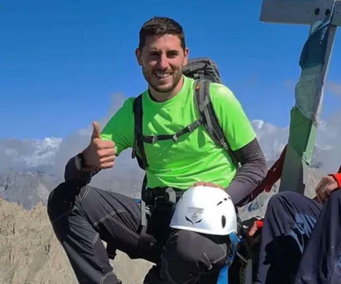 Incidente a Roata Rossi, morto il giovane alla guida della moto: è il 32enne Marco Barbero Incidente a Roata Rossi, morto il giovane alla guida della moto: è il 32enne Marco Barbero