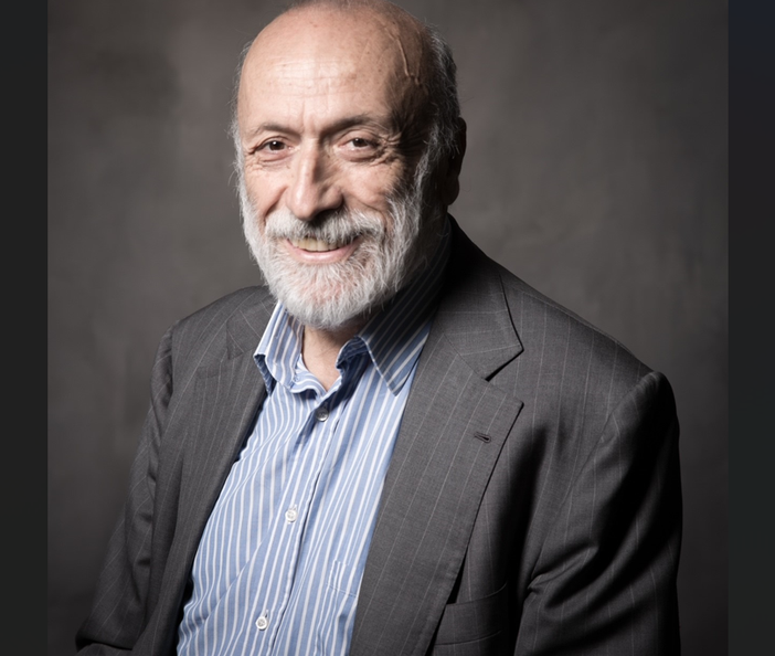 Alla Fondazione Mirafiore di Serralunga d'Alba, ospite Carlo Petrini con "Il gusto di cambiare"