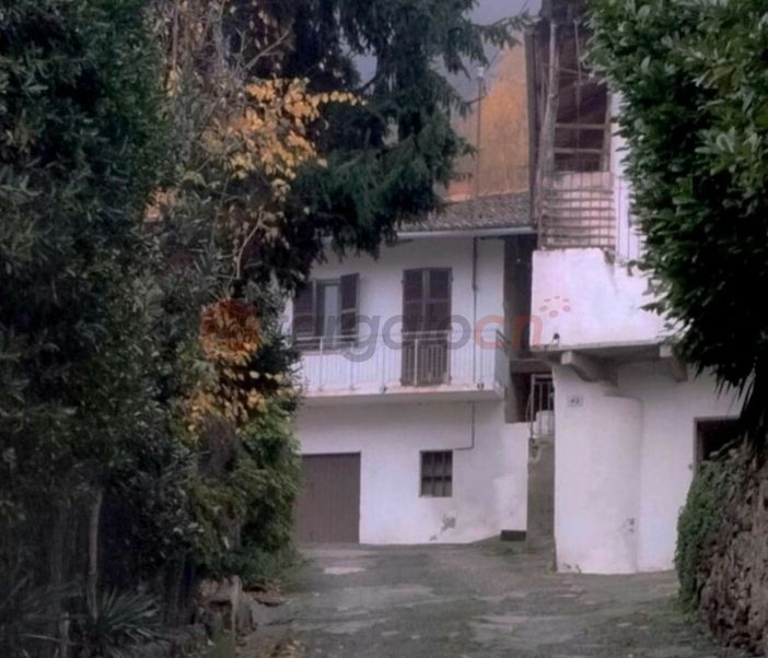 La casa dove è avvenuto il fatto