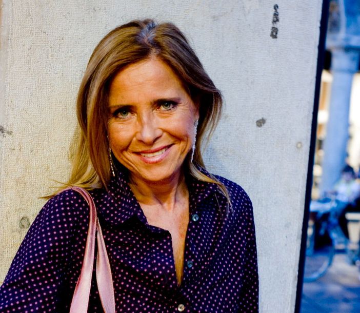 La Fondazione Mirafiore porta a Serralunga d'Alba la scrittrice Rosa Matteucci per le Passeggiate Letterarie La Fondazione Mirafiore porta a Serralunga d'Alba la scrittrice Rosa Matteucci per le Passeggiate Letterarie