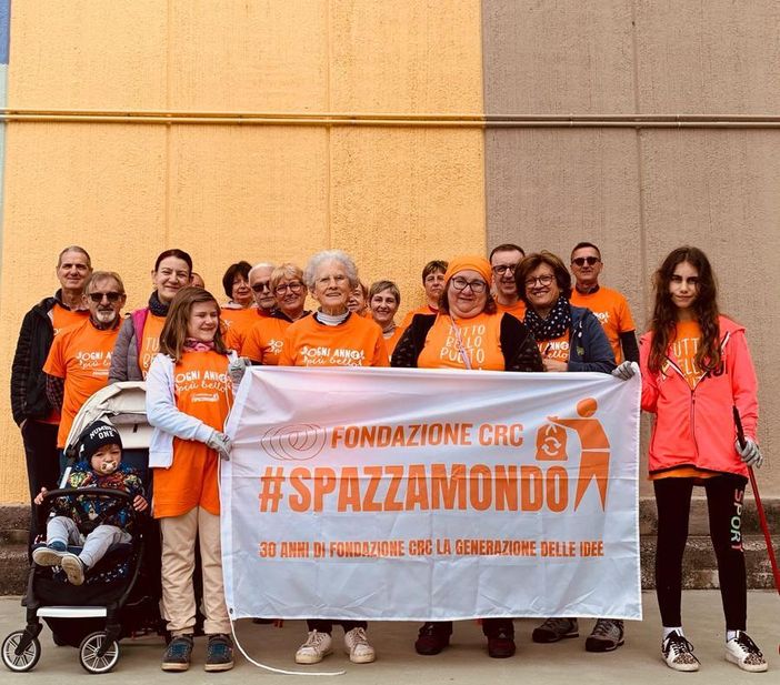 Spazzamondo a Sale delle Langhe