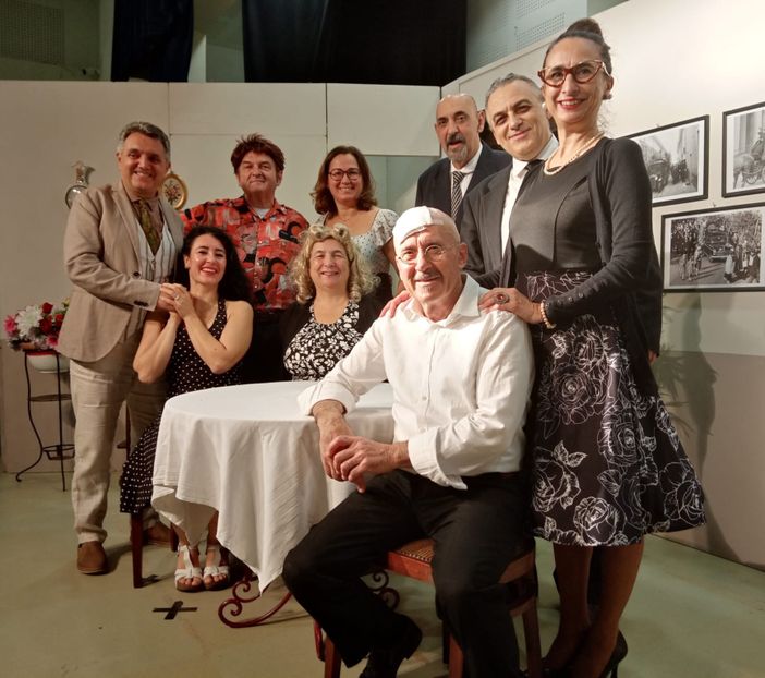 Villanova Mondovì, in scena "La nuova Filodrammatica Carrucese" con la commedia  “’N terno au lot (un terno al lotto)”