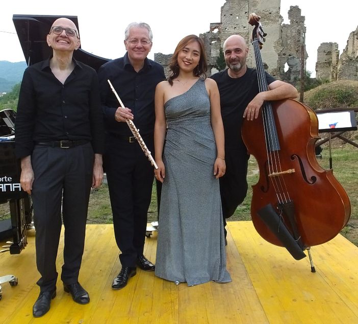 Da sinistra Luigi Giachino, Giuseppe Nova, Sang Eun Kim e Giorgio Boffa Da sinistra Luigi Giachino, Giuseppe Nova, Sang Eun Kim e Giorgio Boffa