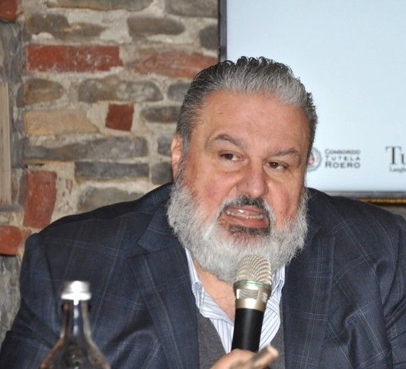 Matteo Ascheri, il presidente del Consorzio di tutela Barolo e Barbaresco, riflette su una situazione che lo preoccupa