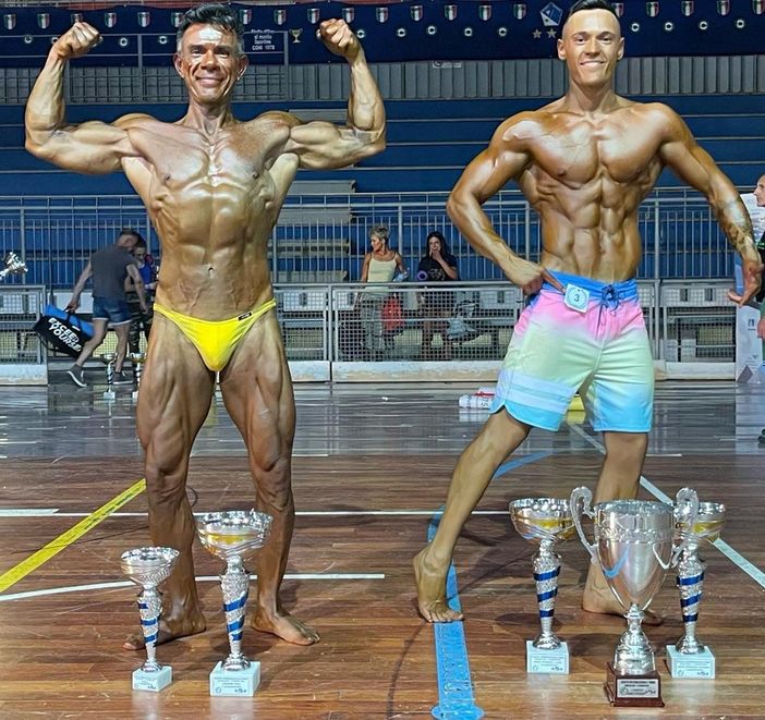 Body Building, Trofeo Internazionale FNBBI: grandi risultati per i beinettesi William Cometto e Luca Mondino