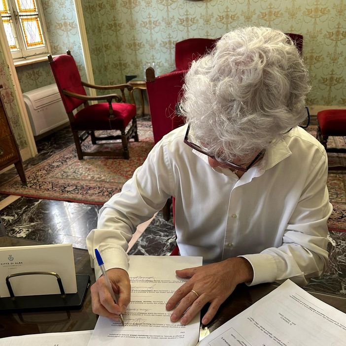 L'assessore albese Roberto Cavallo eletto presidente della Consulta Anci per lo sviluppo economico L'assessore albese Roberto Cavallo eletto presidente della Consulta Anci per lo sviluppo economico