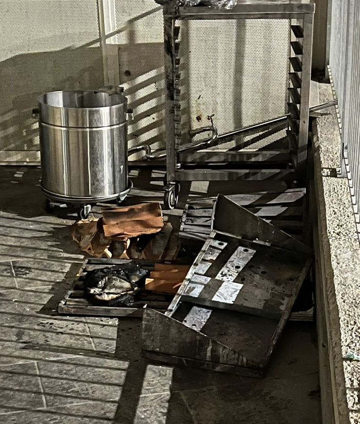 In fiamme la cucina del bar “Il Centro” a Bra: al lavoro i Vigili del fuoco