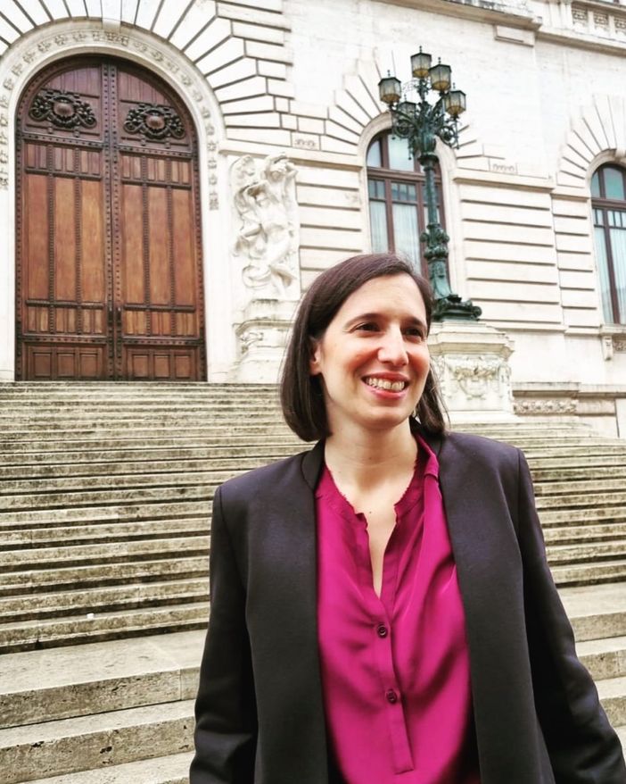 La parlamentare Elly Schlein, in lizza alle primarie Pd