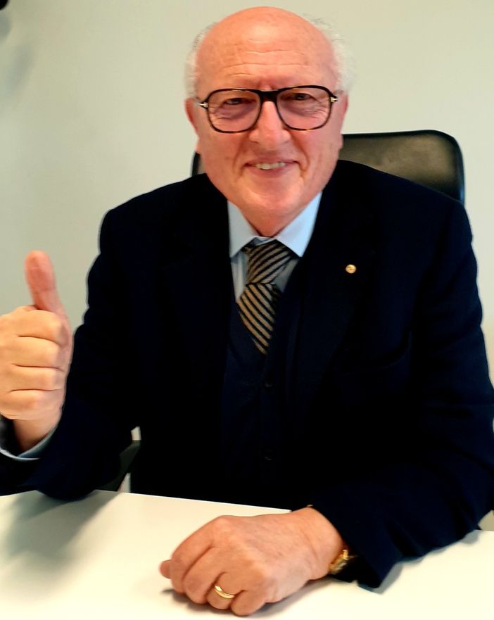 Camillo Scimone, sindaco di Bra dal 2004 al 2009 Camillo Scimone, sindaco di Bra dal 2004 al 2009