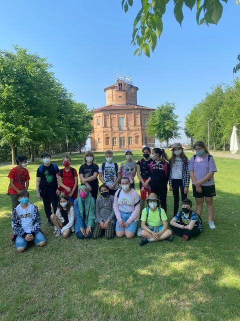 Nel parco della Zizzola a due anni di distanza ecco le prime querce nate dal progetto di scienze dei bambini