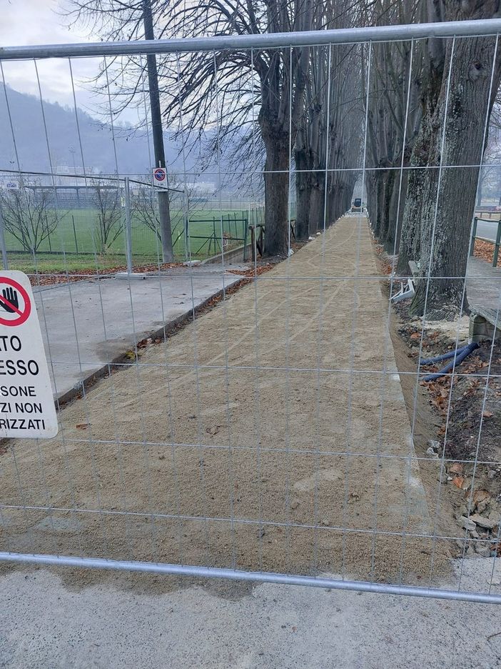 Cortemilia rende più bella la "memoria storica" con un doppio intervento Cortemilia rende più bella la "memoria storica" con un doppio intervento