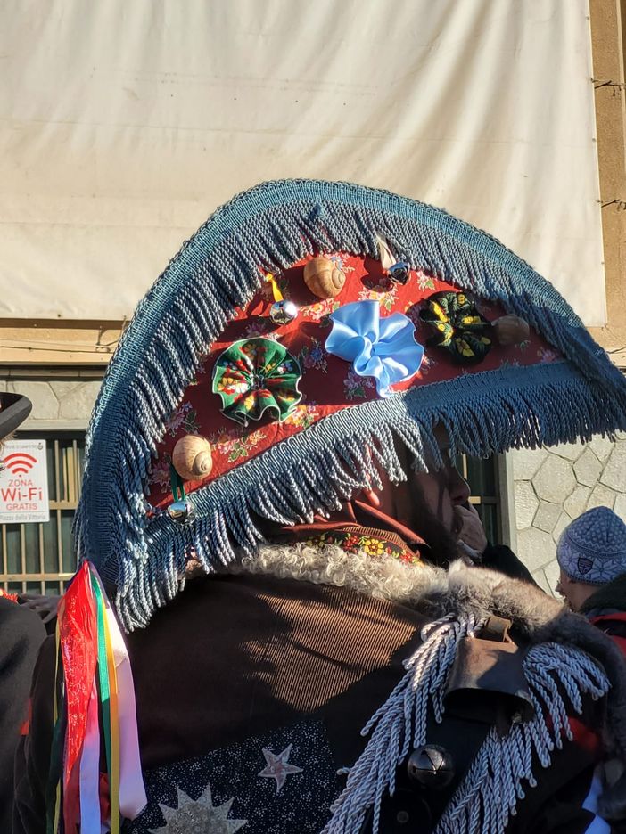 Arriva La Buato, il documentario sull’antica festa occitana che mostra l’utopia di una comunità autentica