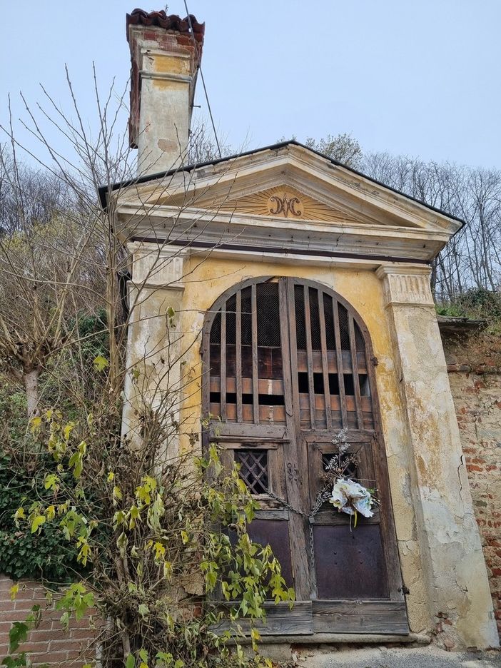 Bra festeggia l’Immacolata ma la cappella di Santa Maria del Castello va in rovina