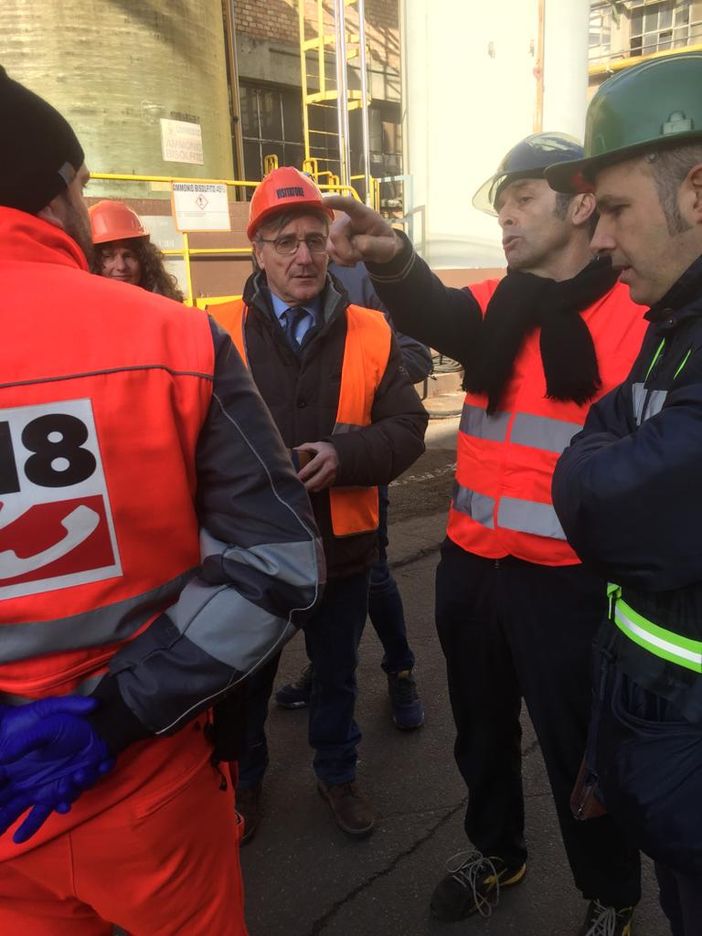 Operatore ferito alla "Silva Chimica" di San Michele Mondovì, ma è un'esercitazione (FOTO e VIDEO)