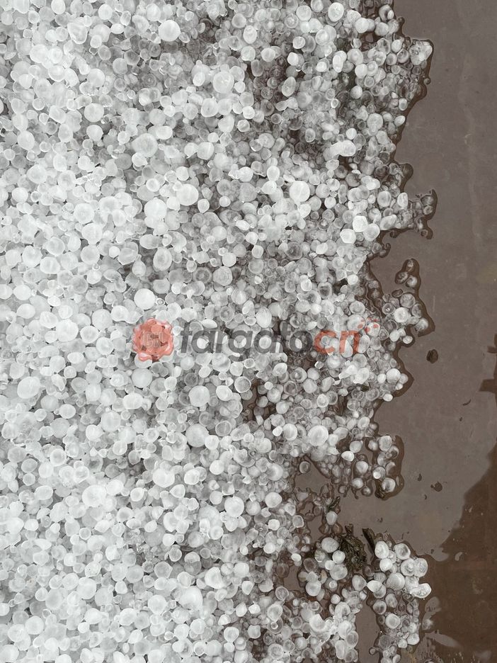 Violento nubifragio con grandine a Mondovì [FOTO E VIDEO]