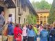 Gli alunni delle quinte di Dogliani in visita alla storica residenza di Luigi Einaudi Gli alunni delle quinte di Dogliani in visita alla storica residenza di Luigi Einaudi