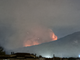 Una foto scattata alle 3.30 di stanotte sulla situazione dell'incendio boschivo (Foto: Cristiano Artusio, Irene Valt Rubiolo) Una foto scattata alle 3.30 di stanotte sulla situazione dell'incendio boschivo (Foto: Cristiano Artusio, Irene Valt Rubiolo)