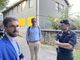 Un'immagine del luglio 2024: il sindaco Alberto Gatto, l'assessore Davide Tibaldi e il comandante della Compagnia Carabinieri, capitano Giuseppe Santoro, presso il residence della stazione ferroviaria appena sgomberato Un'immagine del luglio 2024: il sindaco Alberto Gatto, l'assessore Davide Tibaldi e il comandante della Compagnia Carabinieri, capitano Giuseppe Santoro, presso il residence della stazione ferroviaria appena sgomberato