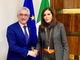 L'incontro tra il ministro e il sindaco albese Carlo Bo L'incontro tra il ministro e il sindaco albese Carlo Bo