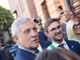 Antonio Tajani venerdì di fronte al Teatro Sociale. Con lui nella foto il sindaco Gatto e la presidente dell'Ente Fiera Liliana Allena Antonio Tajani venerdì di fronte al Teatro Sociale. Con lui nella foto il sindaco Gatto e la presidente dell'Ente Fiera Liliana Allena