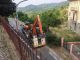 Sommariva Perno: ruspa danneggia il ponte di via Alba. Traffico pesante deviato da Baldissero (FOTO)