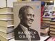 Al Caffè Letterario di Bra si legge ‘Una terra promessa’, la biografia di Barak Obama, con il poeta Bernardo Negro Al Caffè Letterario di Bra si legge ‘Una terra promessa’, la biografia di Barak Obama, con il poeta Bernardo Negro