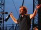 Eddie Vedder, stasera sul palco di piazza Colbert a Barolo (foto Fb Collisioni) Eddie Vedder, stasera sul palco di piazza Colbert a Barolo (foto Fb Collisioni)