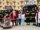 I vigili del fuoco consegnano i regali di Abio ai bambini in degenza al Santa Croce di Cuneo [FOTO E VIDEO]