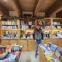 STORIE DI MONTAGNA / Una libreria accesa a 1300 metri