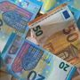 CNA Piemonte lancia l'allarme: "Fino a uno stipendio all'anno se ne va per andare al lavoro" CNA Piemonte lancia l'allarme: "Fino a uno stipendio all'anno se ne va per andare al lavoro"